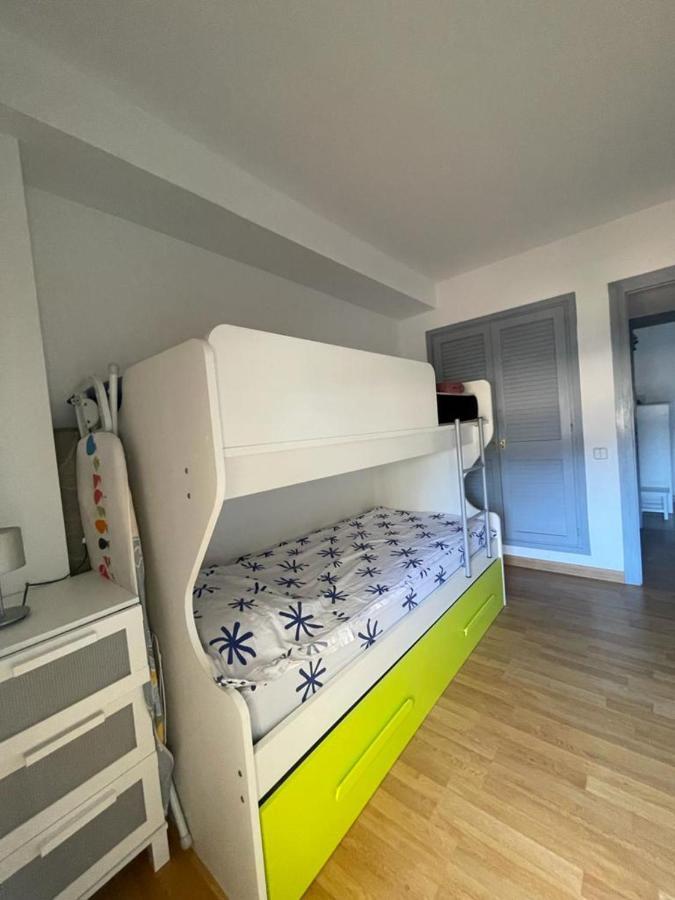 Piso Delante De Mar Apartman L' Escala Kültér fotó